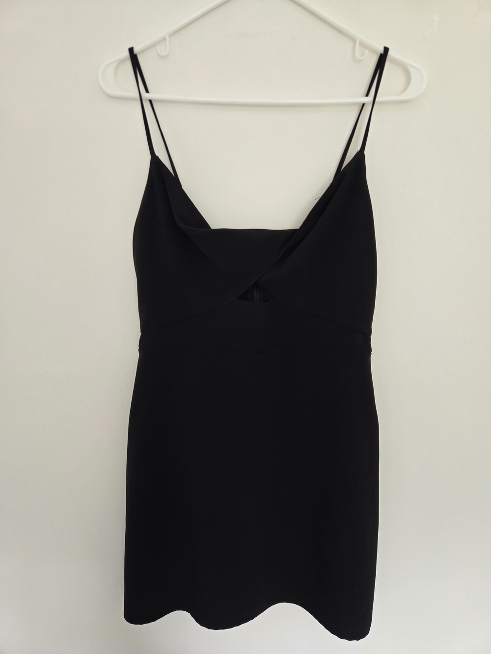 Abercrombie & Fitch Elegant Black Twist Front Dress cocktail Normcore Size M